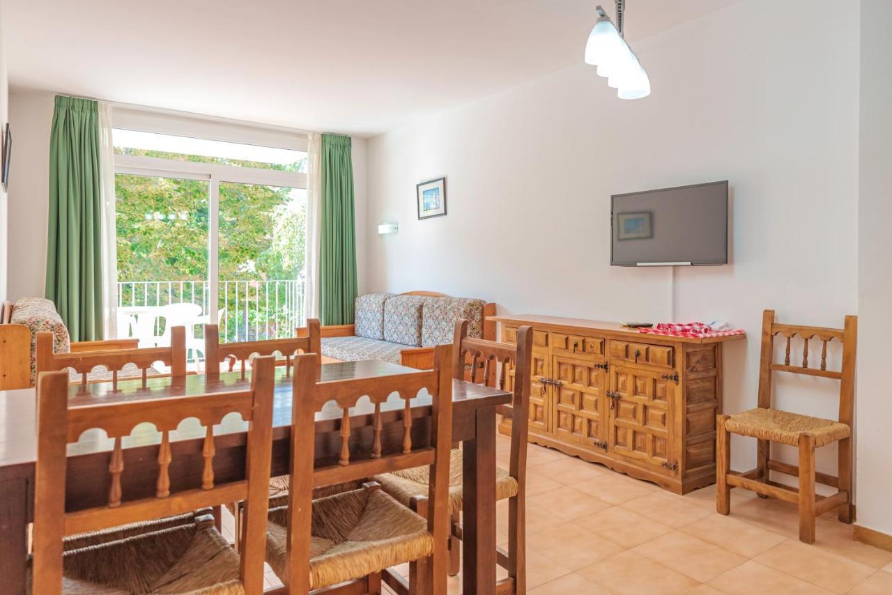 อปาร์ตาเมนโตส กอมเต เดมปูเรียส Apartment เอมปูเรียบราบา ภายนอก รูปภาพ